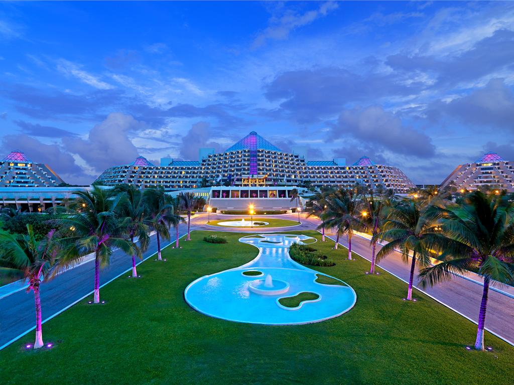 Paradisus Cancun – Jetset Vacations